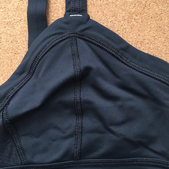 Lululemon Light Up Tank Black - Picture 3 of 8